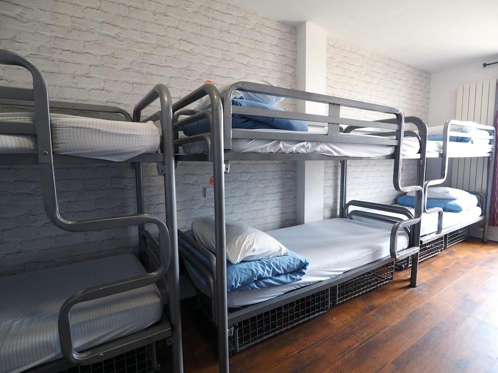 Hostel St Christopher's Newquay *